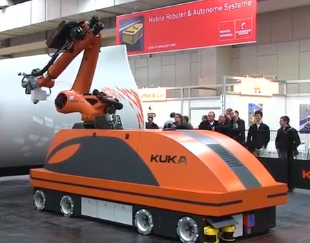 Kuka-mobile-robot-at-Hannover-Messe