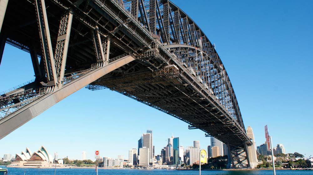 Sydney-Harbour-Bridge_1000_562_80