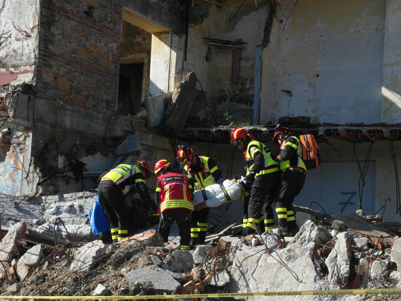 Exercise of the Pisa USAR team.