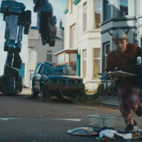 Ncam was used for a scene in which a giant robot Sentry pursues Connor (Milo Parker) down a suburban street.
