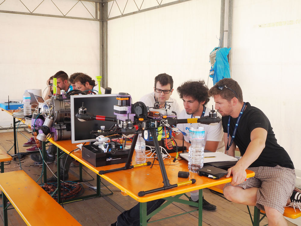 Air Team UNIFI (University of Florence) partners with land team B.R.A.I.N Robots. Photo Credits: euRathlon