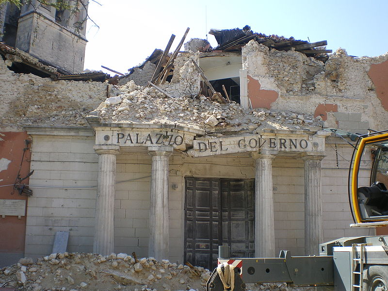 L'Aquila, Abruzzo, Italy. A goverment's office disrupted by the 2009 earthquake. Source: Wikipedia Commons
