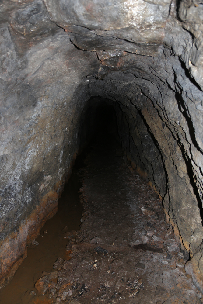 Big shaft in Deep Ecton