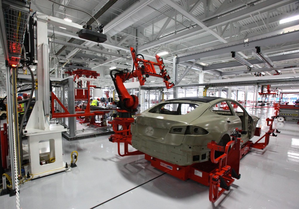 car-manufacturing-assembly-line-industry