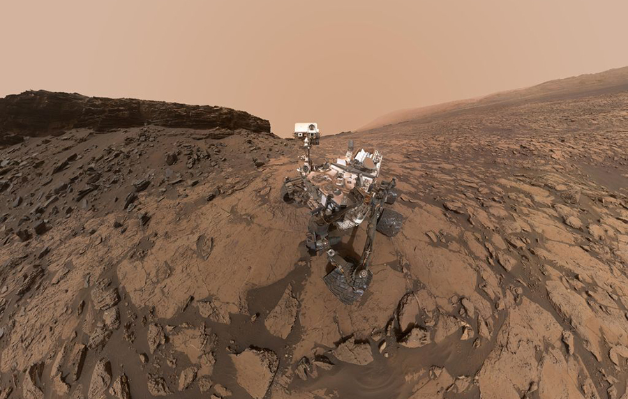 This self-portrait of NASA's Curiosity Mars rover shows the vehicle at the "Quela" drilling location in the "Murray Buttes" area on lower Mount Sharp. Image credit: NASA/JPL-Caltech/MSSS