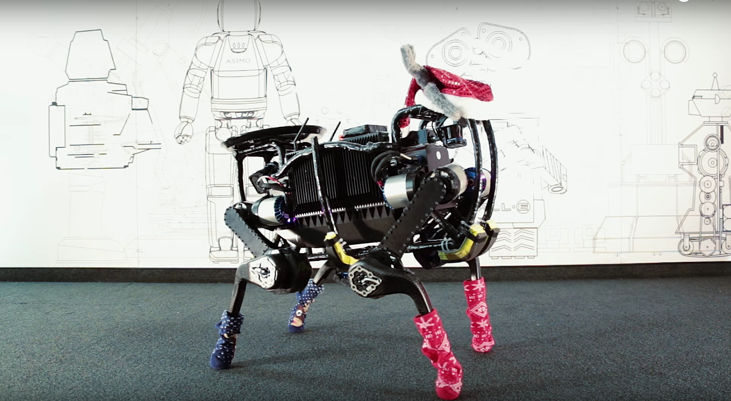 Autonomous Robotics Christmas Lab 2016. Source: aslteam/YouTube