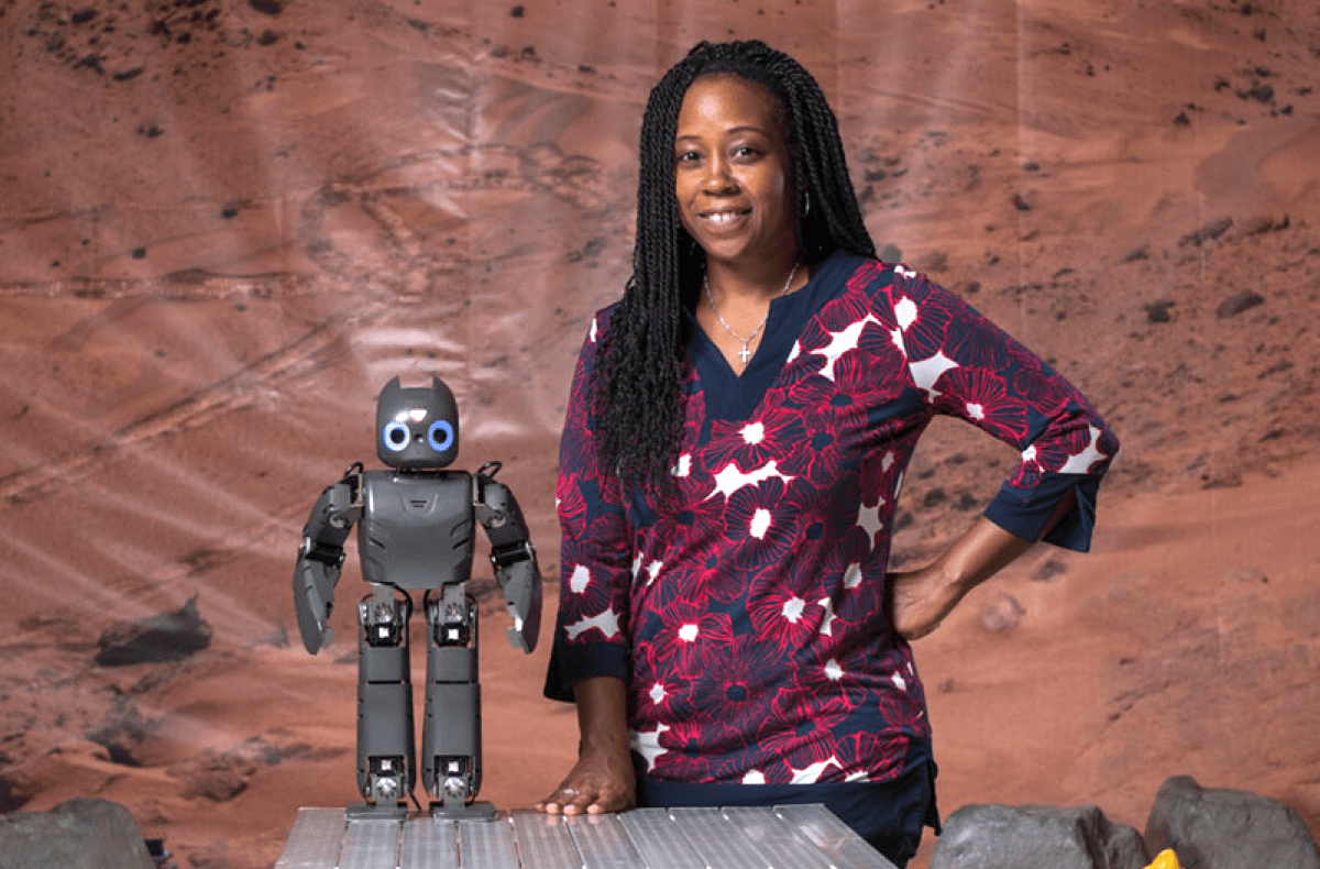 #318: Humanized Intelligence in Academia and Industry, with Ayanna Howard