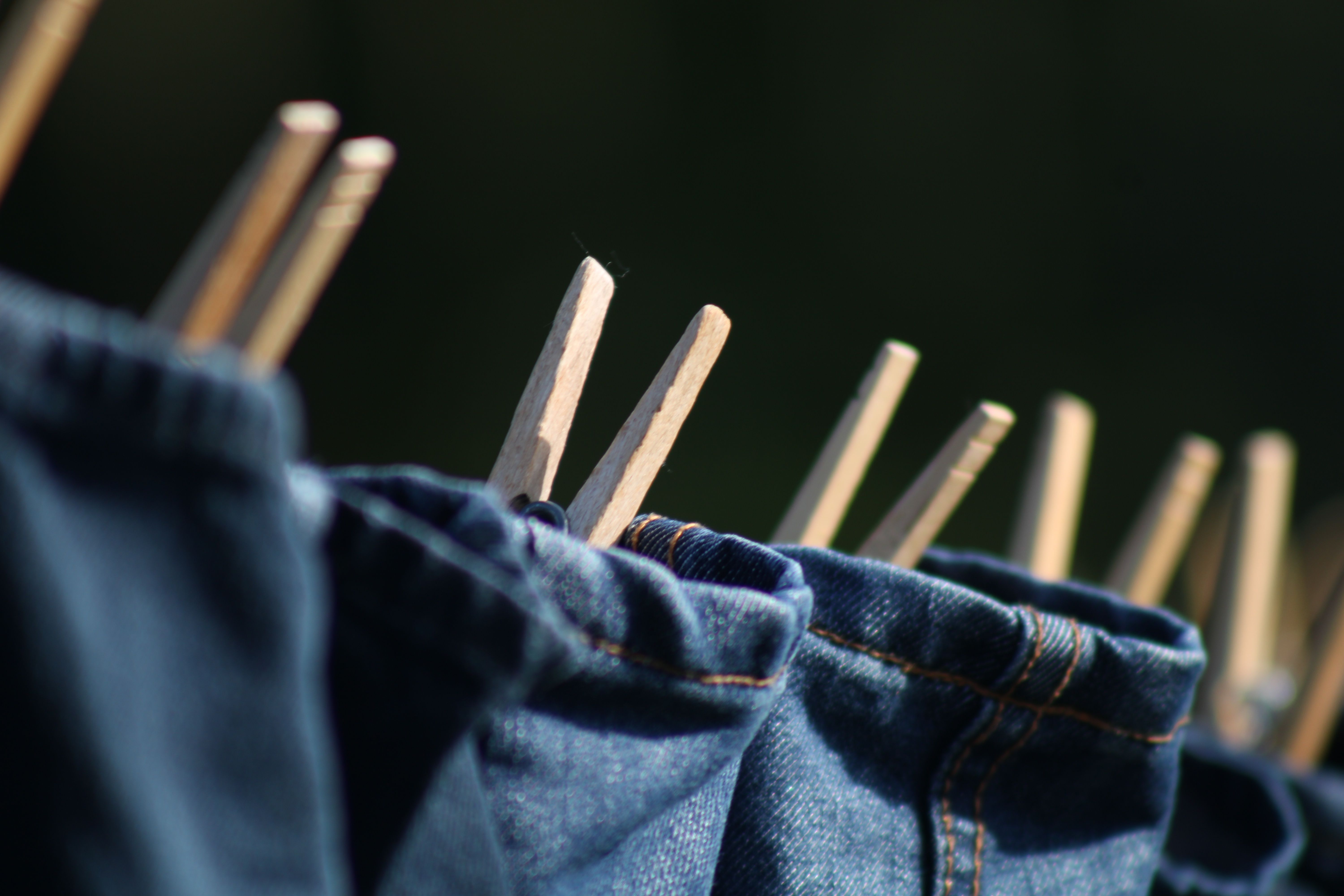 Humanoid robots can sprint and box – but the real test is doing the laundry